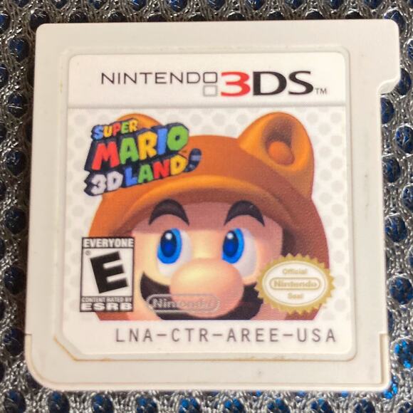 Nintendo 3DS XL Blue Black Handheld Gaming Console w/Case and Games EUC - Picture 12 of 16